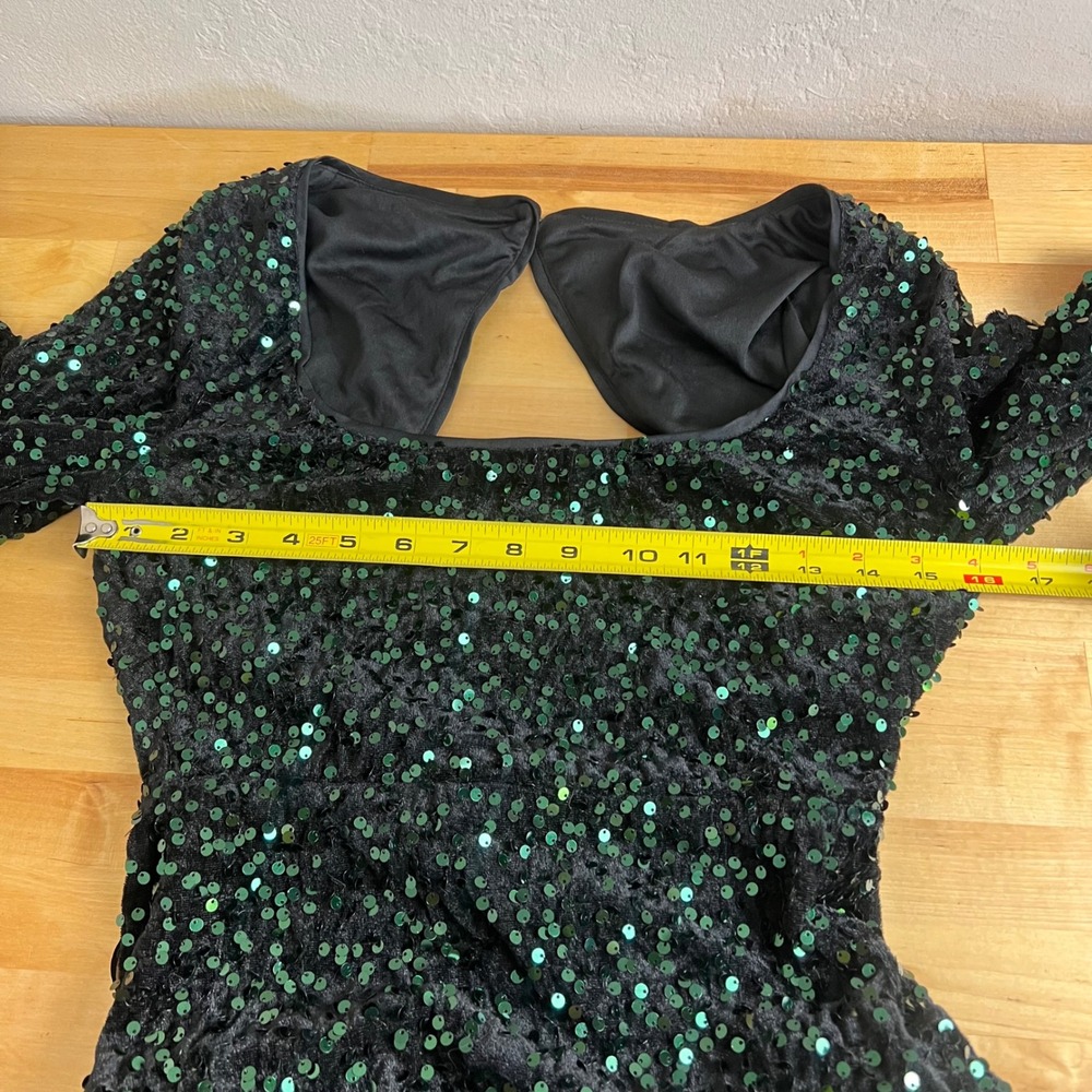 Lulus Maxi Dress Rhonna Size Medium Green Sequin Velvet Mermaid Open Back New - Picture 7 of 9